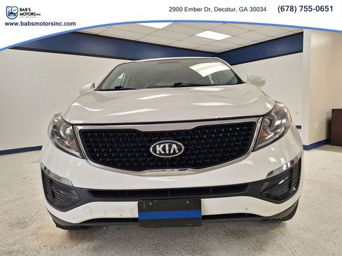 Used 2016 Kia Sportage LX FWD image 4
