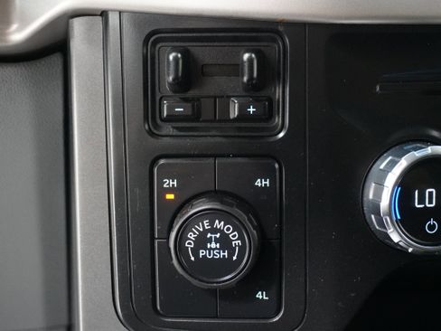 Used 2021 Ford F150 XLT w/ Equipment Group 302A High AWD/4WD image 20