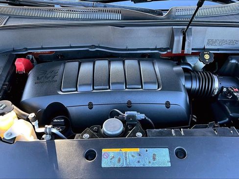 Used 2016 Chevrolet Traverse LT image 29