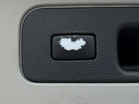 Used 2016 Honda Odyssey EX-L image 32