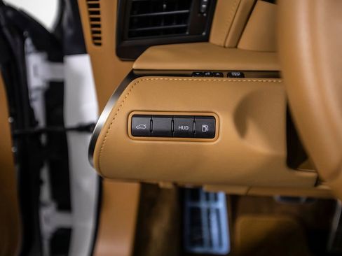 Used 2025 Lexus LC 500 Convertible w/ Touring Package image 37