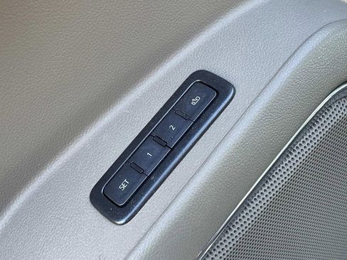 Used 2019 GMC Yukon SLT w/ Open Road Package image 19