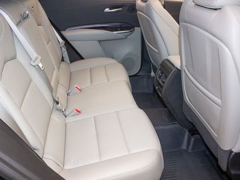 Used 2023 Cadillac XT4 Luxury w/ Cold Weather Package image 12