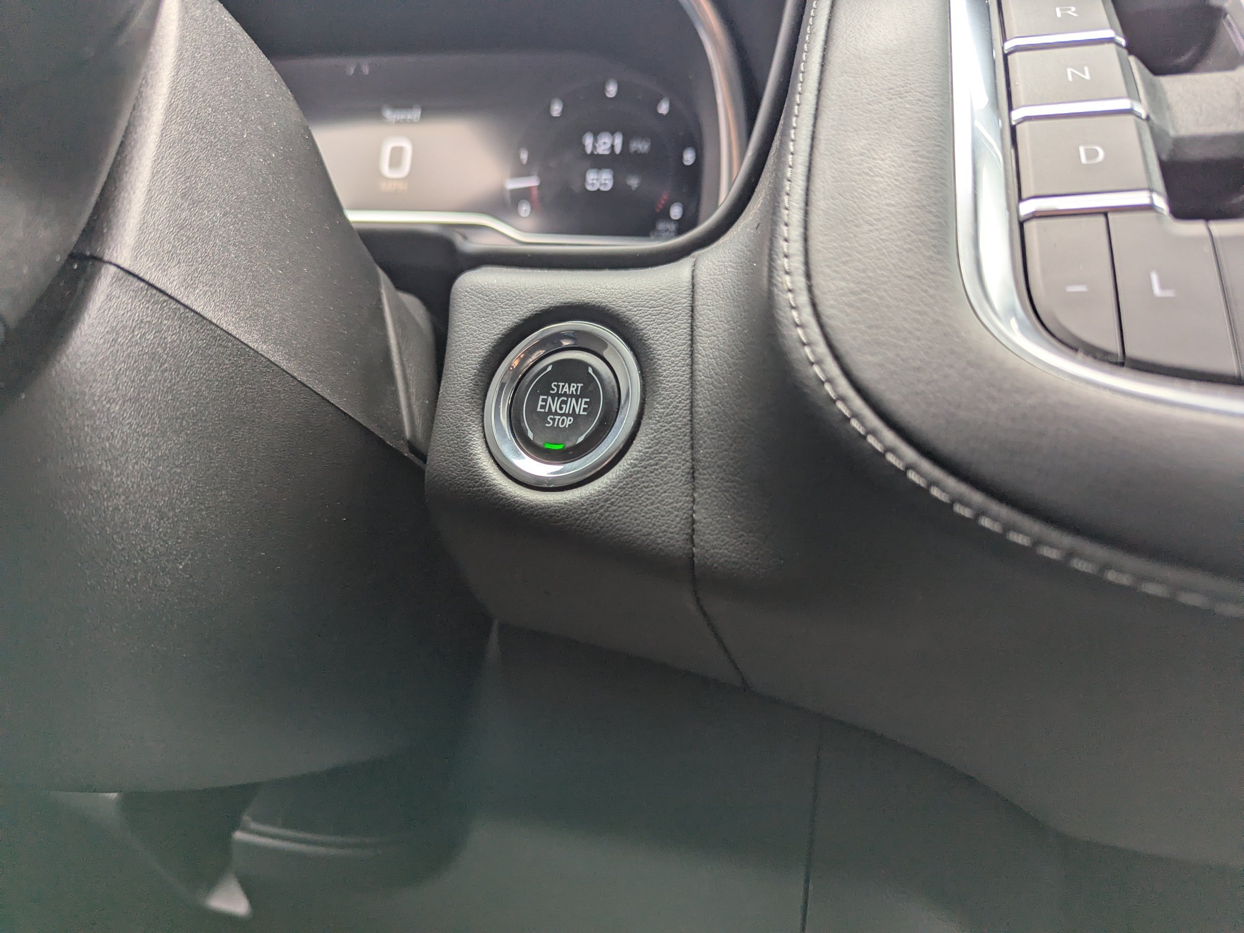 Certified 2023 GMC Yukon SLE w/ Gmc Pro Safety Plus Package AWD/4WD image 19