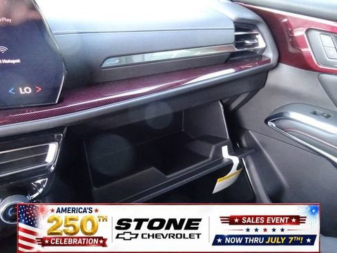 New 2026 Chevrolet Traverse Z71 w/ Enhanced Driving Package AWD/4WD image 27