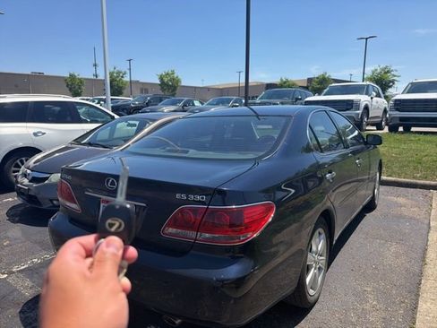 Used 2005 Lexus ES 330 FWD image 3