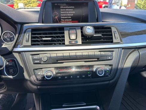 Used 2015 BMW 320i xDrive Sedan image 4