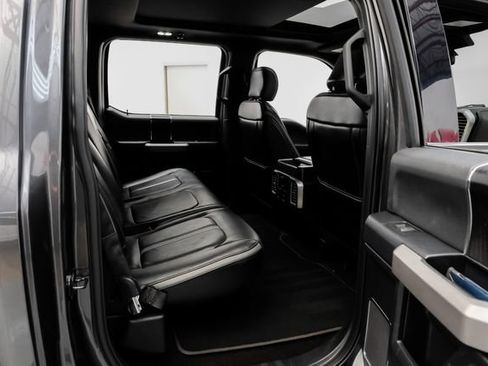 Used 2018 Ford F150 Platinum w/ Equipment Group 701A Luxury AWD/4WD image 37