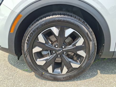 Certified 2023 Kia Sportage X-Line w/ X-Line Premium Package AWD/4WD image 8