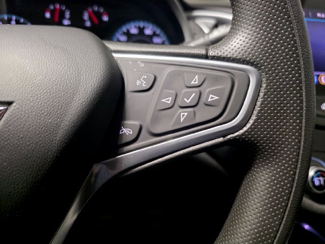 Used 2023 Chevrolet Malibu LT FWD image 16