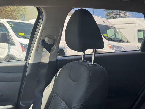 Used 2025 Hyundai Tucson SEL AWD/4WD image 23