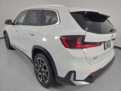 Used 2023 BMW X1 xDrive28i w/ Premium Package image 7