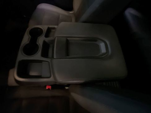 Used 2022 Chevrolet Silverado 1500 LT image 21