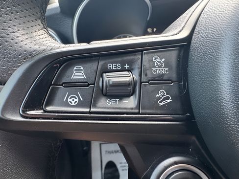 Used 2023 Alfa Romeo Stelvio Ti w/ Active Assist Plus Package AWD/4WD image 19