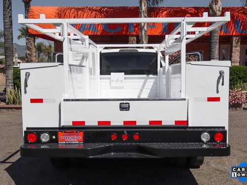 Used 2020 Ford F450 XL w/ Power Equipment Group image 8