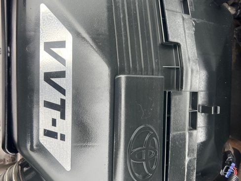 Used 2004 Toyota RAV4 4WD image 50