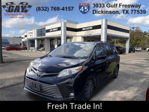 Used 2018 Toyota Sienna XLE Premium image 9