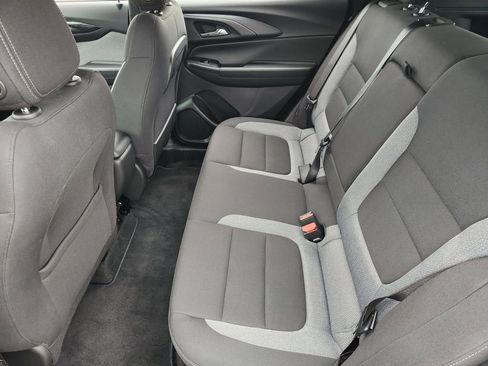 Used 2026 Chevrolet TrailBlazer LT w/ Convenience Package FWD image 28
