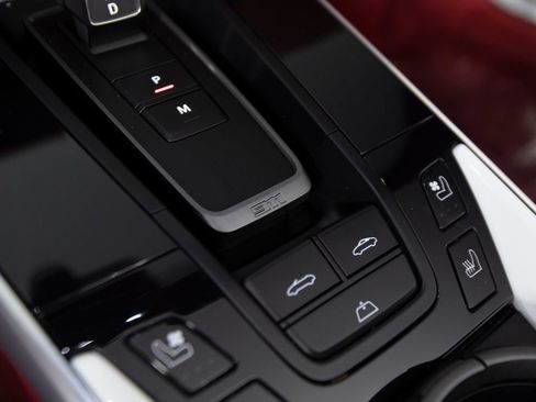 Certified 2022 Porsche 911 Turbo S image 27