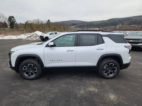 New 2026 Chevrolet Equinox ACTIV w/ Convenience Package III image 5