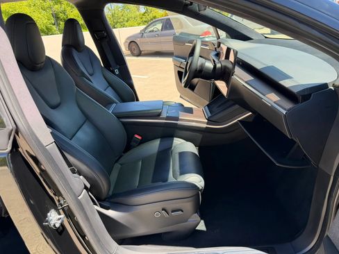Used 2024 Tesla Model X AWD/4WD image 68