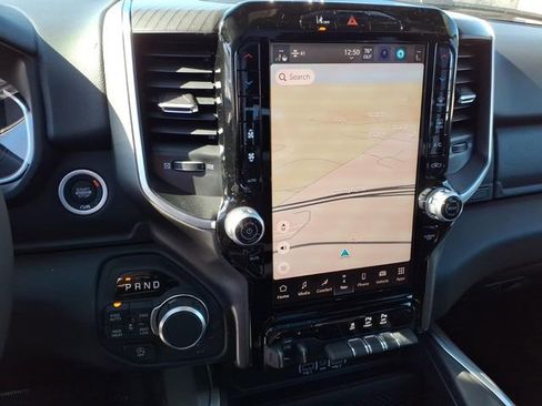 New 2026 RAM 1500 4x4 Crew Cab image 19