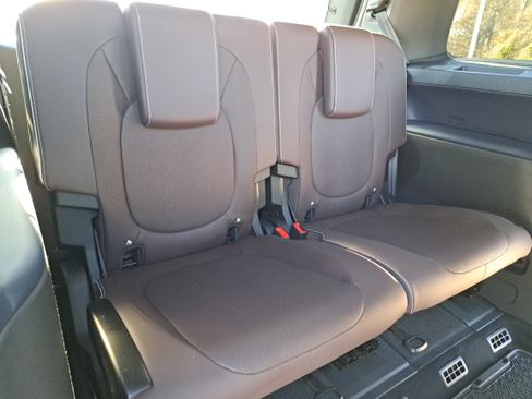 New 2025 Volkswagen ID. Buzz Pro S image 12