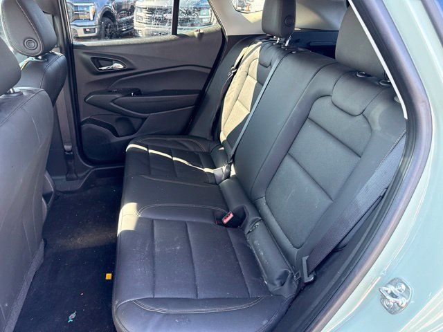 Used 2025 Chevrolet Trax ACTIV w/ Sunroof Package FWD image 22