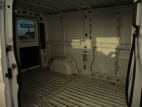 Used 2023 RAM ProMaster 2500 image 5