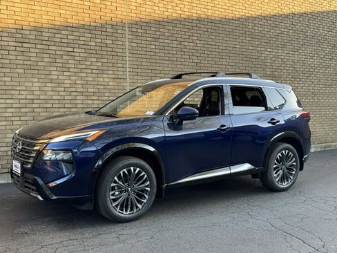 New 2026 Nissan Rogue Platinum AWD/4WD image 33