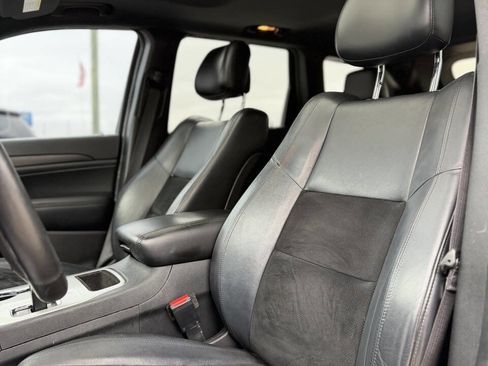Used 2015 Jeep Grand Cherokee Altitude image 11