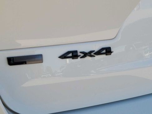 Used 2023 Jeep Grand Cherokee L Laredo AWD/4WD image 11