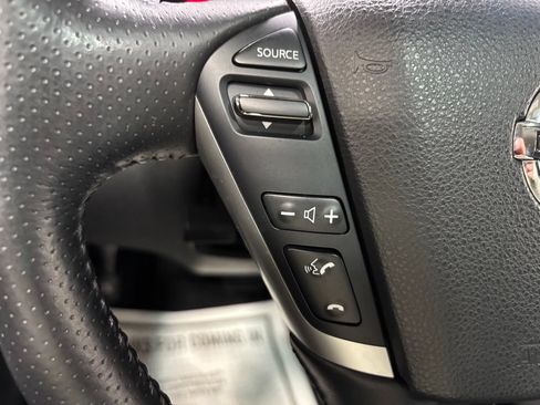 Used 2013 Nissan Murano SL AWD/4WD image 19