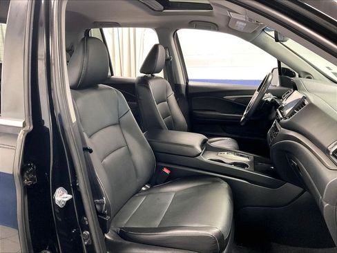 Used 2025 Honda Ridgeline RTL image 11