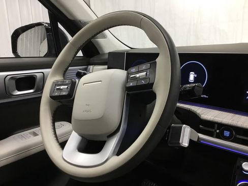 Used 2024 Hyundai Santa Fe Calligraphy image 29