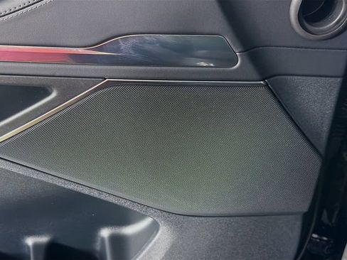 New 2026 Lincoln Navigator Premiere AWD/4WD image 19