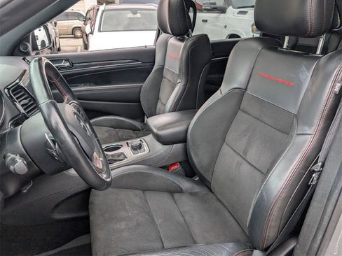 Used 2021 Jeep Grand Cherokee Trailhawk image 12