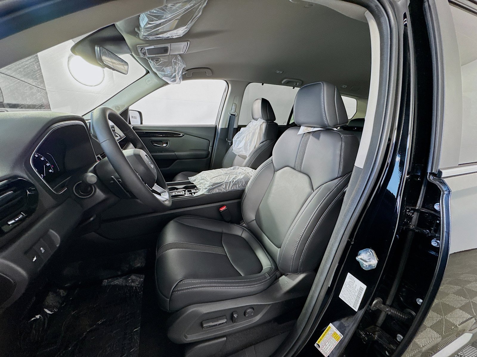 Used 2023 Honda Pilot EX-L image 11