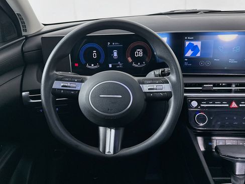 Used 2025 Hyundai Tucson SEL FWD image 17