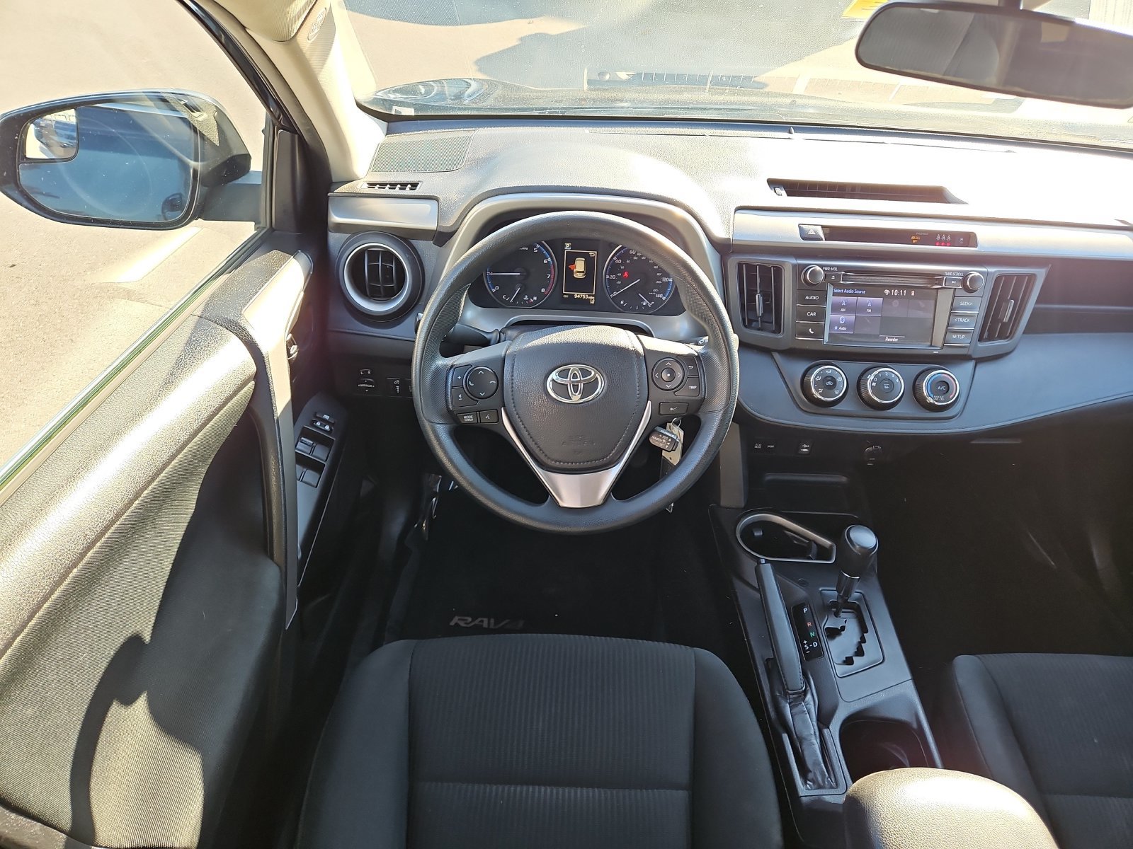 Certified 2018 Toyota RAV4 LE w/ Carpet Mat Package AWD/4WD image 11