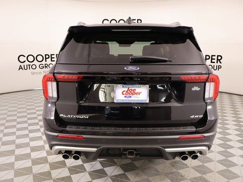 Used 2025 Ford Explorer Platinum w/ Ultimate Package image 24