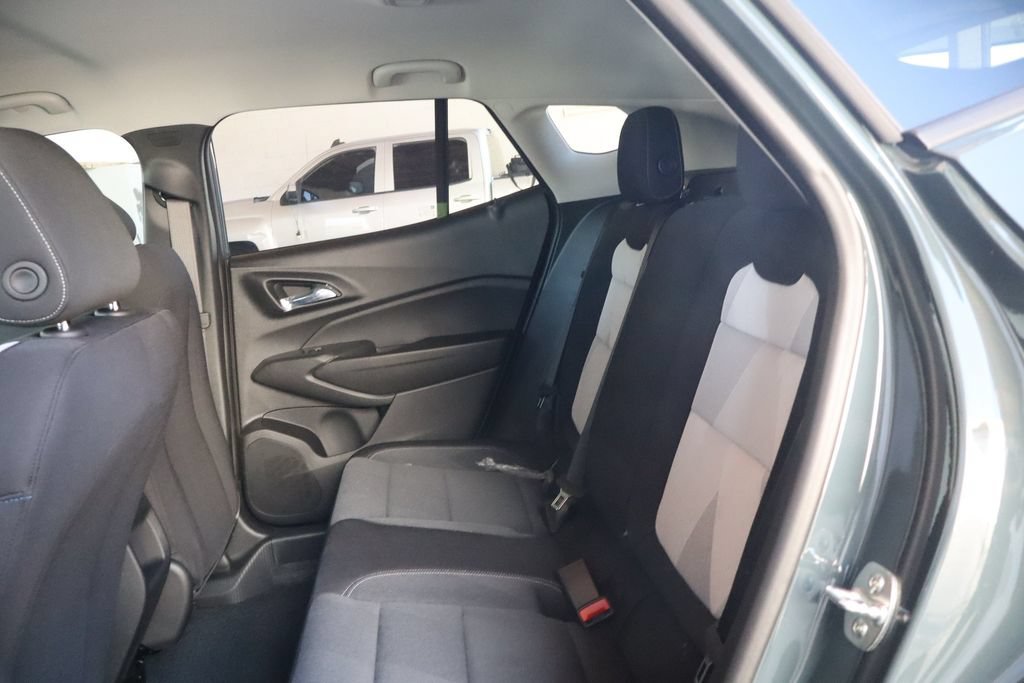 New 2026 Chevrolet Trax LS FWD image 28