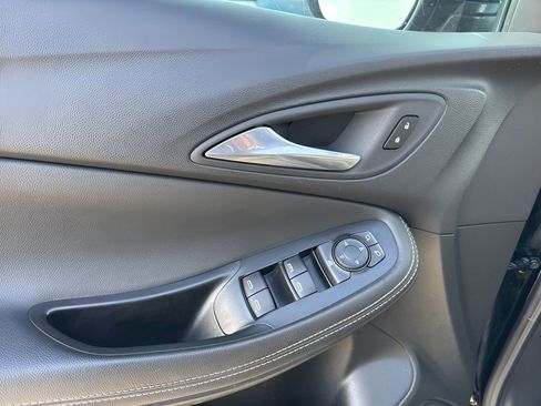 Used 2024 Buick Encore GX Sport Touring image 24