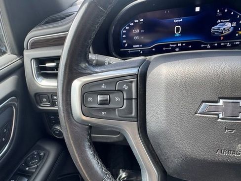 Used 2022 Chevrolet Suburban Z71 AWD/4WD image 23