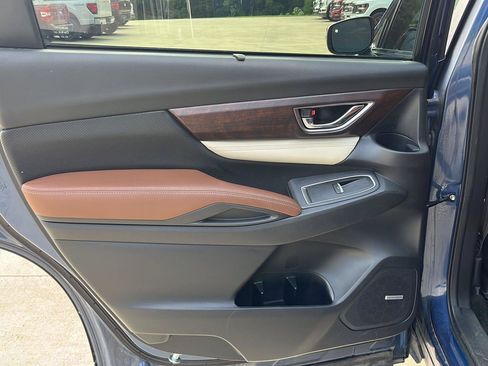Used 2019 Subaru Ascent Touring AWD/4WD image 24
