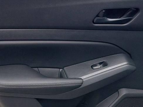 New 2026 Nissan Altima 2.5 SV w/ SV Premium Package FWD image 11