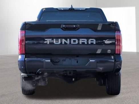 Used 2024 Toyota Tundra Platinum AWD/4WD image 7