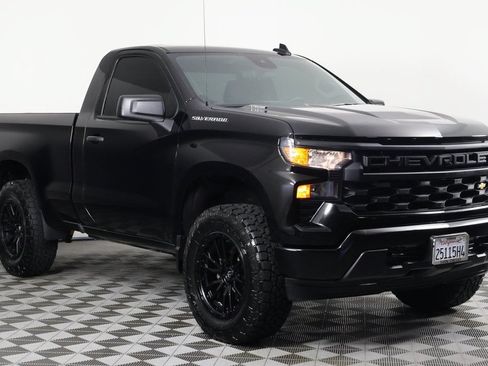 Used 2025 Chevrolet Silverado 1500 W/T RWD image 3