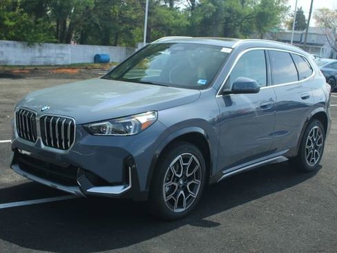 New 2026 BMW X1 xDrive28i w/ Convenience Package image 3
