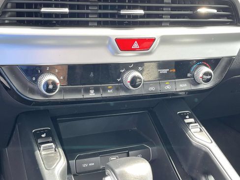 Used 2021 Kia Telluride S FWD image 33